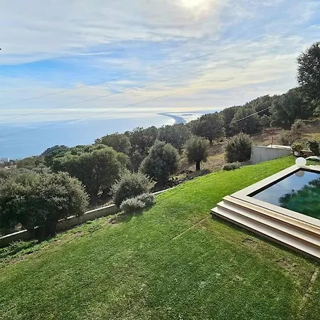 Belle Avec Piscine Et Vue Mer- Hauteurs De Villa